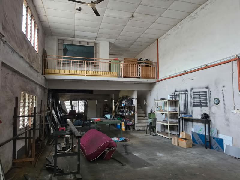 Kilang untuk Disewa di Taman Mewah (Kulai) - Yit Sin - Interior - PropertyGuru.com.my