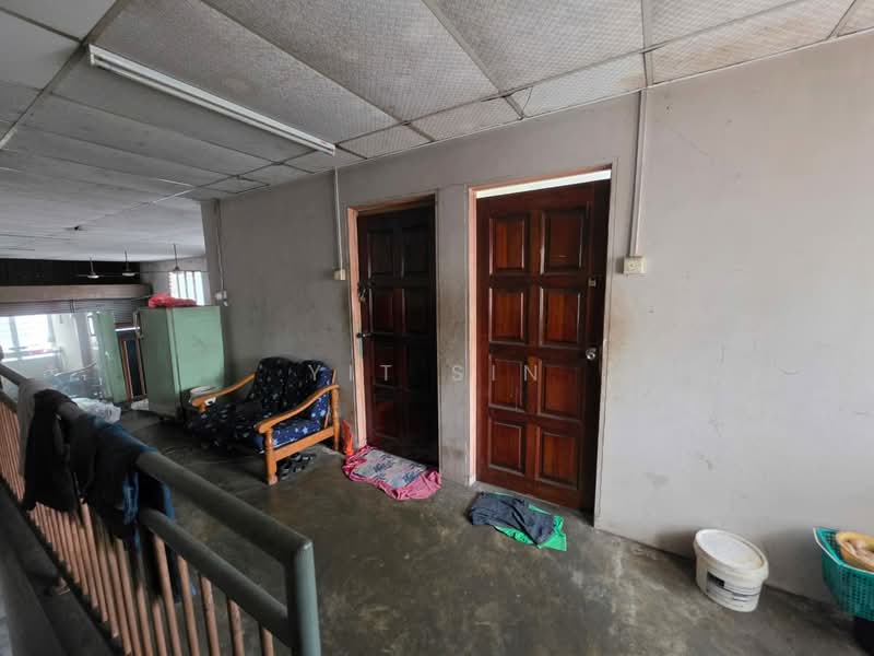Kilang untuk Disewa di Taman Mewah (Kulai) - Yit Sin - Interior - PropertyGuru.com.my