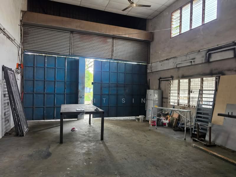 Kilang untuk Disewa di Taman Mewah (Kulai) - Yit Sin - Interior - PropertyGuru.com.my