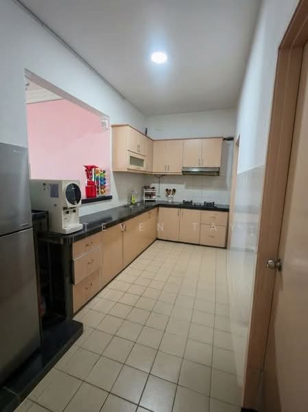Kondominium untuk Dijual di Aman Heights Condominium - Steven Tay - Kitchen - PropertyGuru.com.my