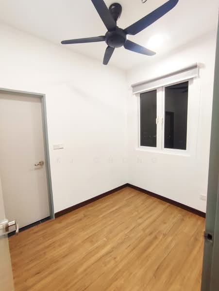 Service Residence for Sale at Pinnacle Sri Petaling - KJ Chong - Interior - PropertyGuru.com.my
