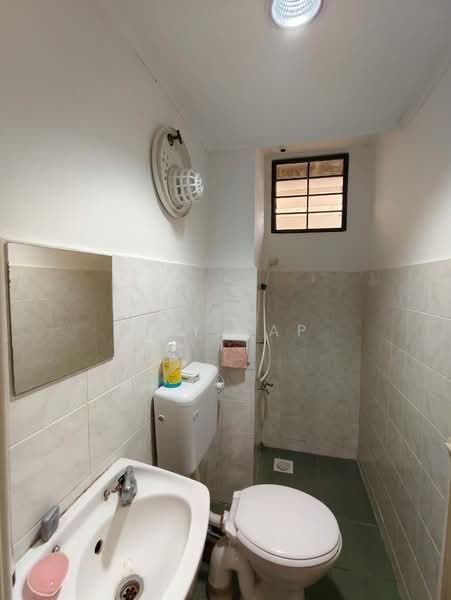 Pangsapuri untuk Disewa di SD Apartments II - Amy Yap - Bathroom - PropertyGuru.com.my