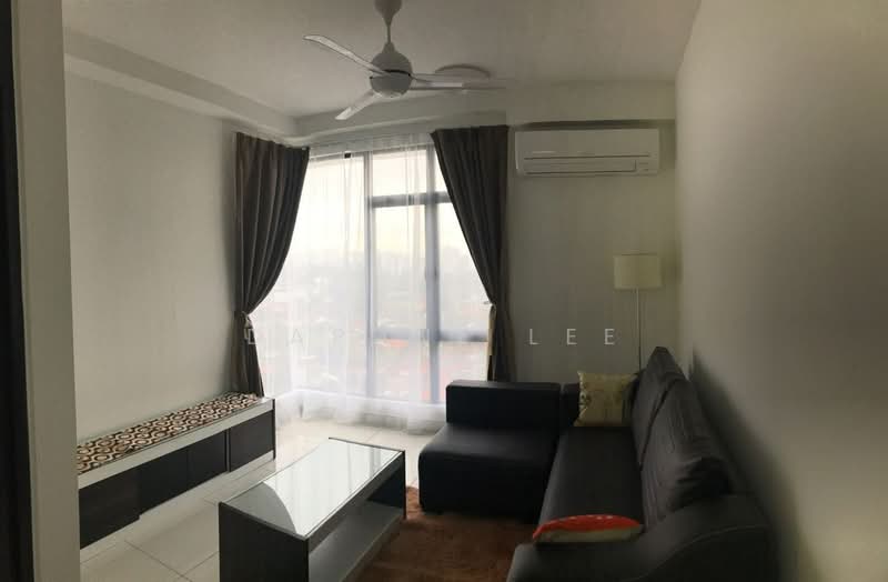 Service Residence for Sale at Residences @ 1 Tebrau - Daphne Lee - Living Room - PropertyGuru.com.my