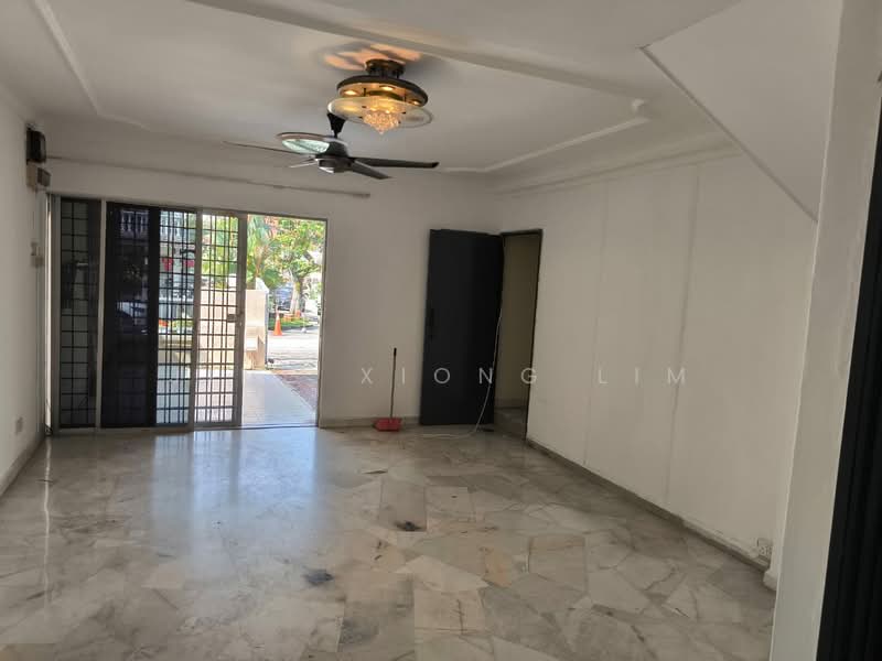 2-storey Terraced House for Rent in Bandar Baru Sri Petaling (Sri Petaling) - Jing Xiong Lim - Living Room - PropertyGuru.com.my