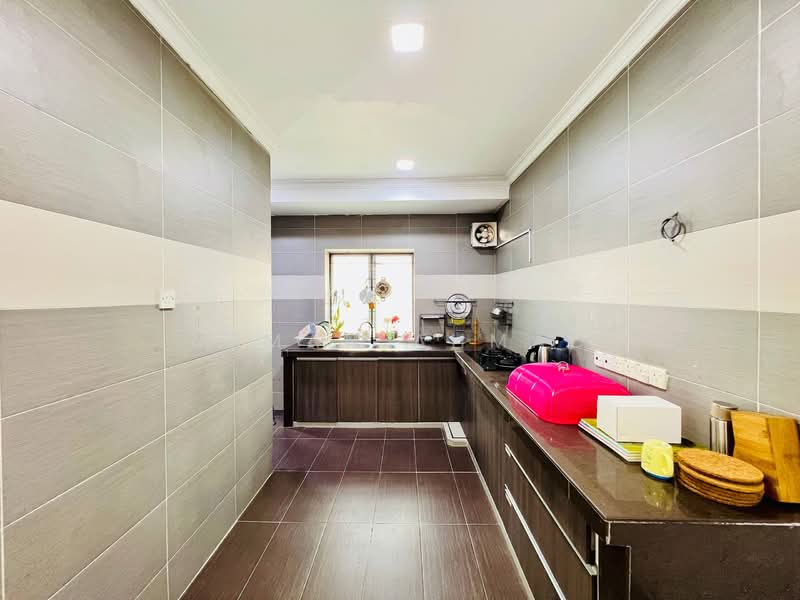 2-storey Terraced House for Sale in Taman Bukit Subang (Shah Alam) - Azman Ahmad - PropertyGuru.com.my