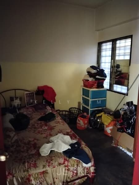 Pangsapuri untuk Dijual di Desa Idaman 2 Shop Apartment - Kelly Lim - Bedroom - PropertyGuru.com.my