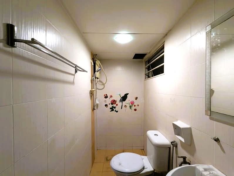 Townhouse for Sale in Batu Caves (Selangor) - Ahmad Muslim - Bathroom - PropertyGuru.com.my