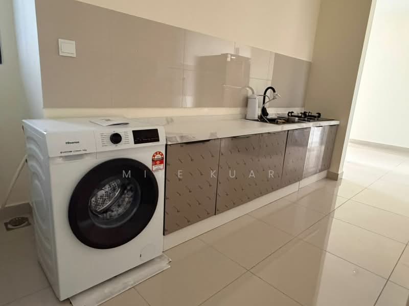 Service Residence for Rent at Gem SOHO - Mike Kuar - Kitchen - PropertyGuru.com.my