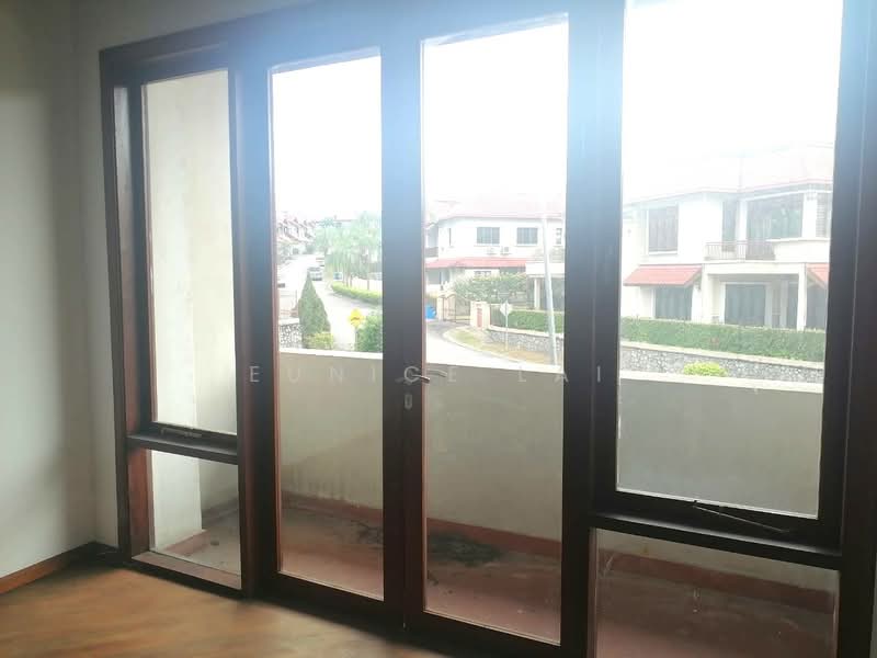 Rumah Teres 2 Tingkat untuk Dijual di Bukit Rahman Putra (Sungai Buloh) - Eunice Lai - Balcony - PropertyGuru.com.my