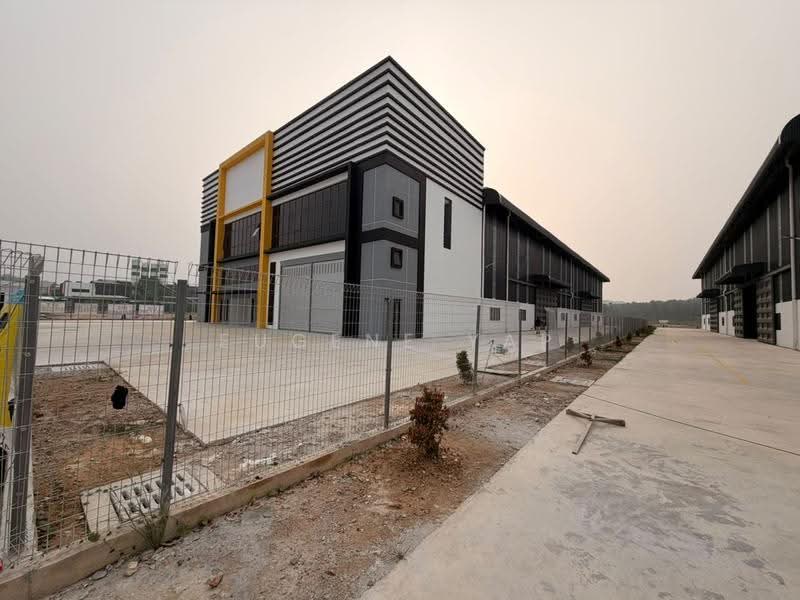 Detached Factory for Sale in Puncak Alam (Selangor) - Eugene Yap - Exterior - PropertyGuru.com.my