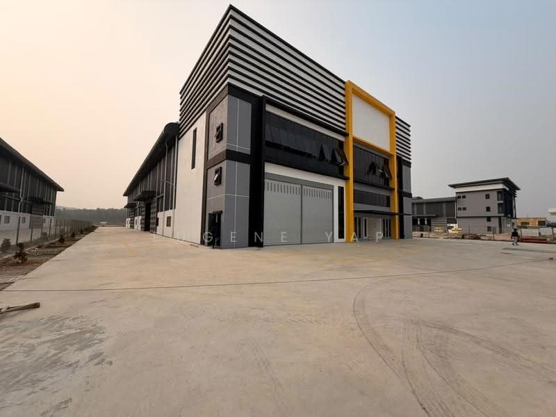 Detached Factory for Sale in Puncak Alam (Selangor) - Eugene Yap - Exterior - PropertyGuru.com.my