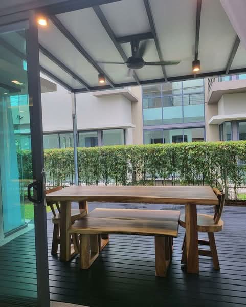 Rumah Berkembar untuk Dijual di Leisure Farm (Gelang Patah) - Anson Hiong - PropertyGuru.com.my