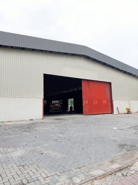 Commercial Land for Rent in Taman Saujana Puchong (Seri Kembangan) - Patrick Wong - Exterior - PropertyGuru.com.my