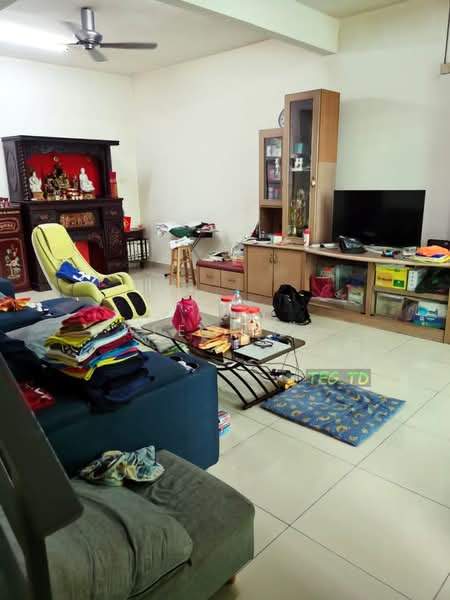 Rumah Teres 2 Tingkat untuk Dijual di Klang (Selangor) - Alex Lee - Living Room - PropertyGuru.com.my