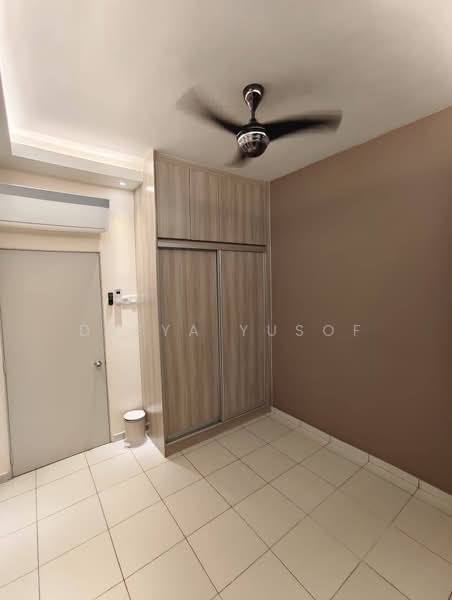 Servis Apartment untuk Disewa di The Zizz @ Damansara North - Deeya Yusof - Bedroom - PropertyGuru.com.my