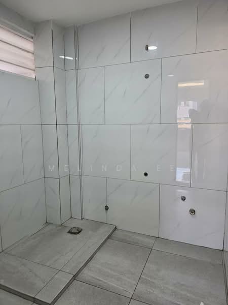 Pangsapuri untuk Dijual di Kekwa - Melinda Ee - Bathroom - PropertyGuru.com.my