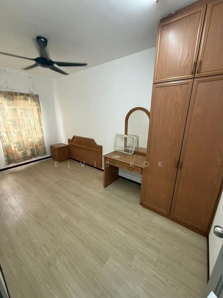 Condominium for Sale at Endah Regal Condominium - Elvis Kok - Bedroom - PropertyGuru.com.my