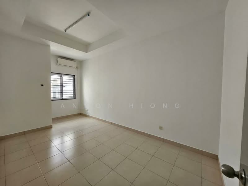 2-storey Terraced House for Sale in Taman Seri Austin (Tebrau) - Anson Hiong - PropertyGuru.com.my