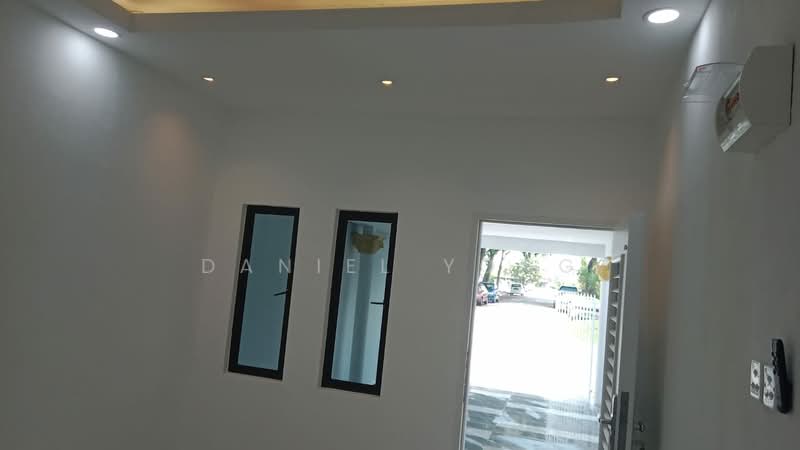 Rumah Teres untuk Dijual di Klang (Selangor) - Daniel Yong - Entrance - PropertyGuru.com.my