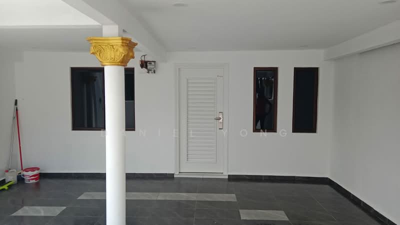 Rumah Teres untuk Dijual di Klang (Selangor) - Daniel Yong - Entrance - PropertyGuru.com.my