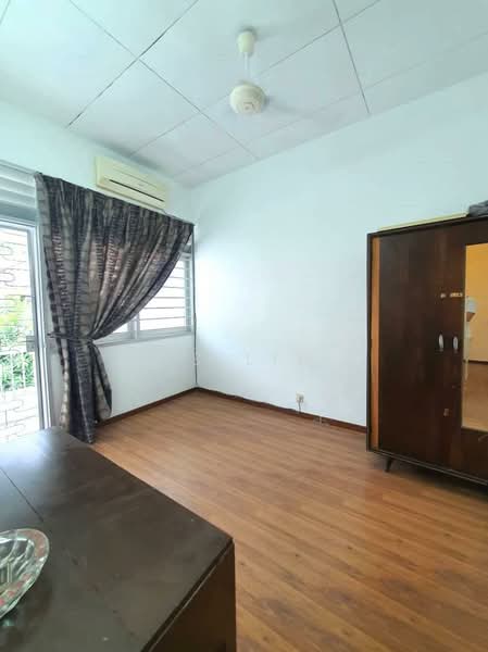2-storey Terraced House for Sale in Jelutong (Penang) - TS Lim - Bedroom - PropertyGuru.com.my