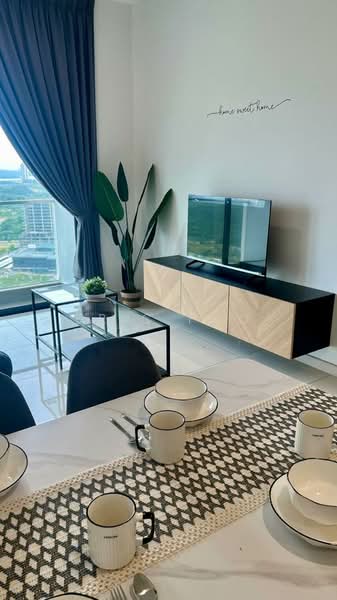 Servis Apartment untuk Dijual di The M @ Medini Macrolink - Eric Foo - Living Room - PropertyGuru.com.my