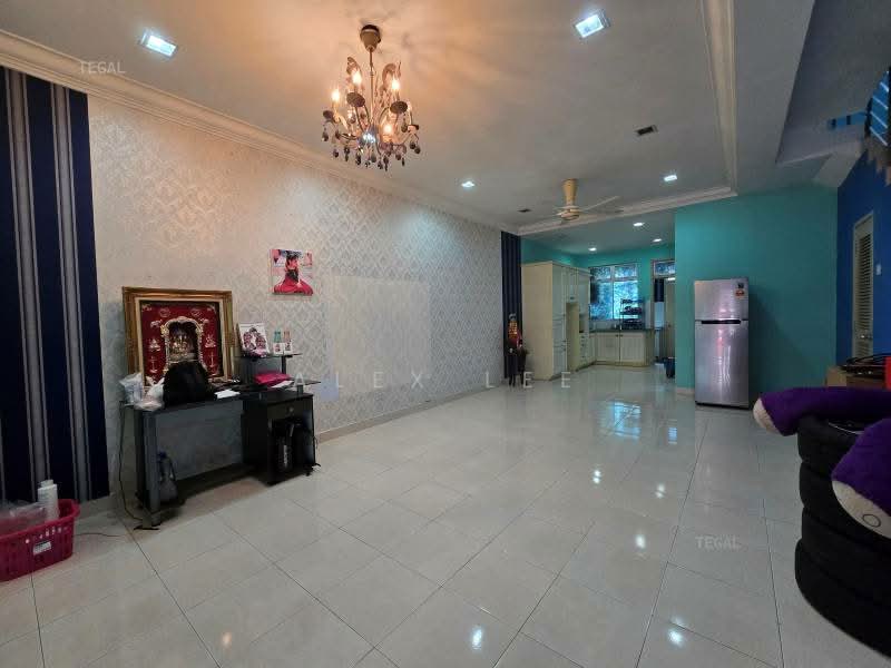 Rumah Teres untuk Disewa di Bandar Puteri Klang (Klang) - Alex Lee - Living Room - PropertyGuru.com.my