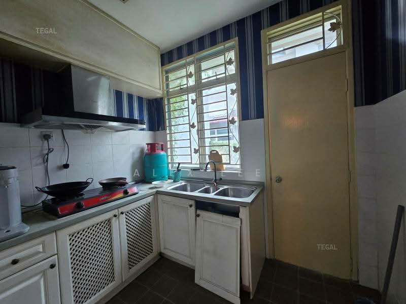 Rumah Teres untuk Disewa di Bandar Puteri Klang (Klang) - Alex Lee - Kitchen - PropertyGuru.com.my