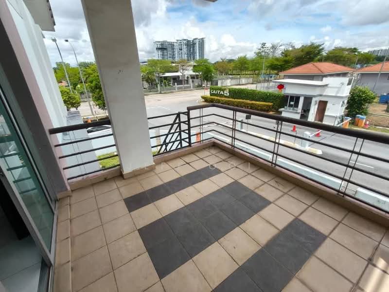 2-storey Terraced House for Sale in Iskandar Puteri (Nusajaya) (Johor) - Jeff Ooi - Balcony - PropertyGuru.com.my
