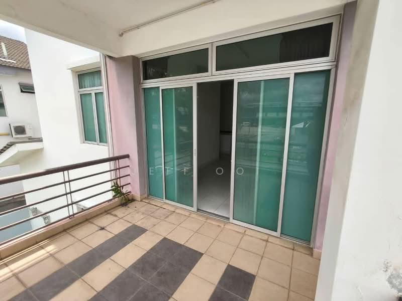 2-storey Terraced House for Sale in Iskandar Puteri (Nusajaya) (Johor) - Jeff Ooi - Balcony - PropertyGuru.com.my