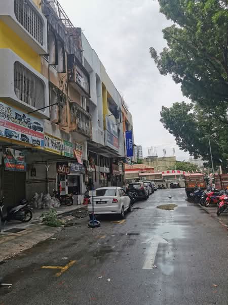 Shop / Office for Rent in Jelutong (Penang) - Yvonne Loh - Exterior - PropertyGuru.com.my