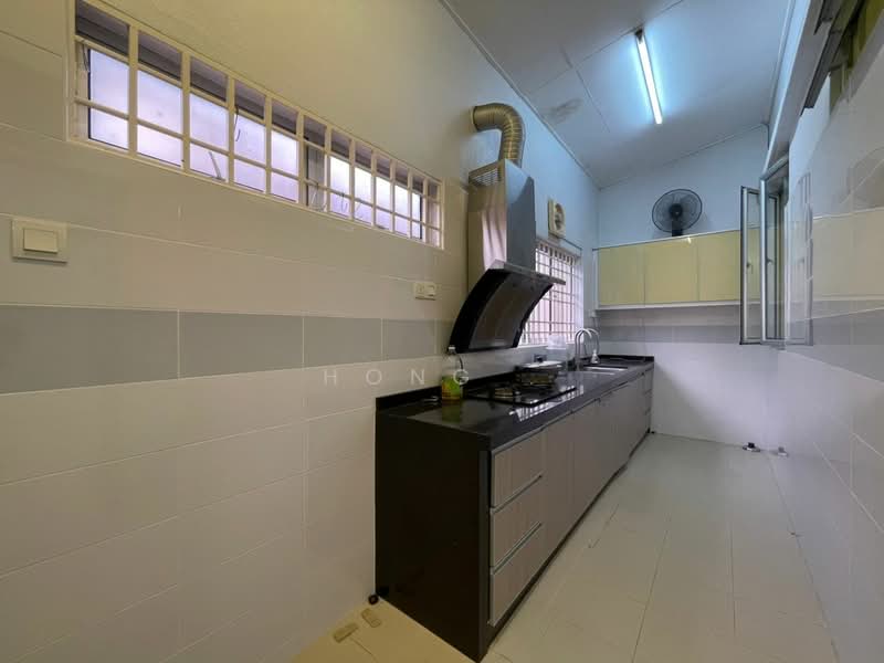 Rumah Teres 2 Tingkat untuk Dijual di Sungai Ara (Penang) - Hong . - Kitchen - PropertyGuru.com.my