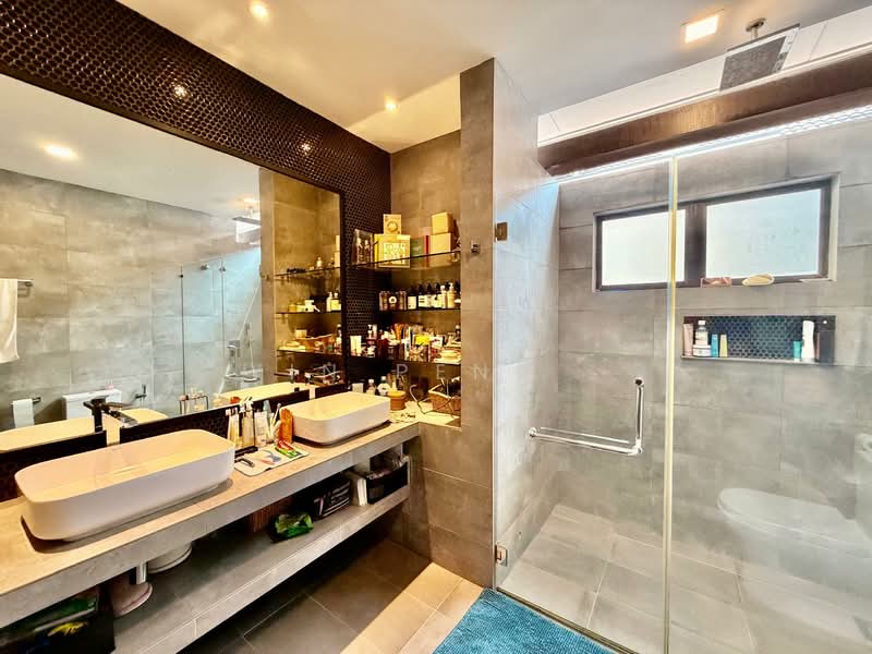 Semi-Detached House for Sale in Taman Tun Dr Ismail (Kuala Lumpur) - Yin Peng . - Bathroom - PropertyGuru.com.my