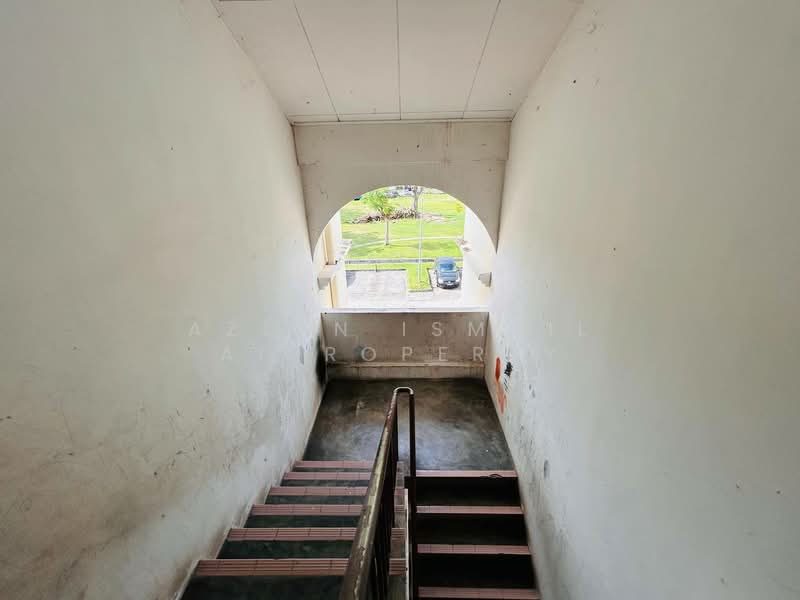 Tanah Kediaman untuk Dijual di Bandar Seri Alam (Masai) - Azlan Ismail aiproperty - Entrance - PropertyGuru.com.my