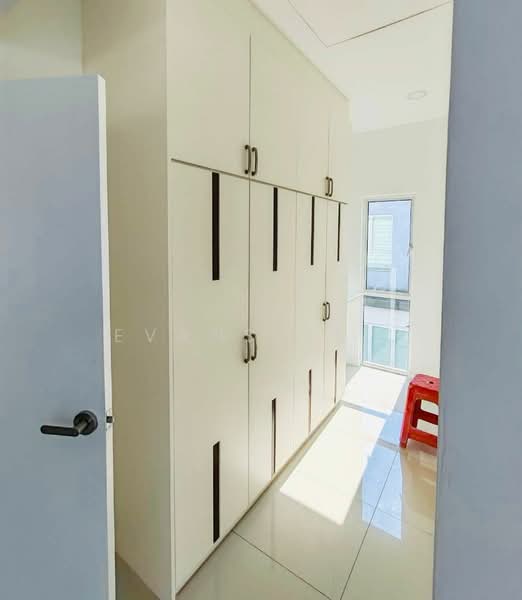 Semi-Detached House for Rent in Seri Kembangan (Selangor) - Evanslee . - Interior - PropertyGuru.com.my