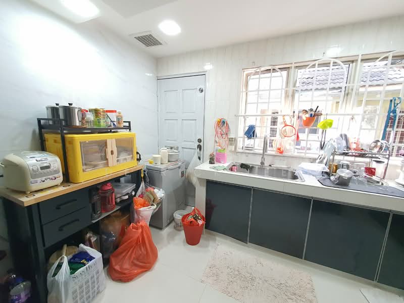 Rumah Teres 2 Tingkat untuk Dijual di Usj 1 (Subang Jaya) - Derrick Lee - Kitchen - PropertyGuru.com.my