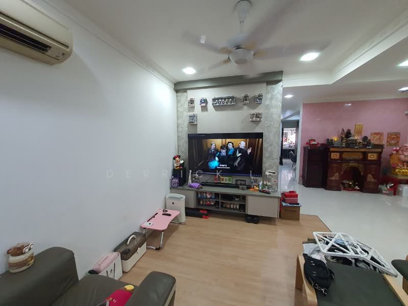 Rumah Teres 2 Tingkat untuk Dijual di Usj 1 (Subang Jaya) - Derrick Lee - Living Room - PropertyGuru.com.my