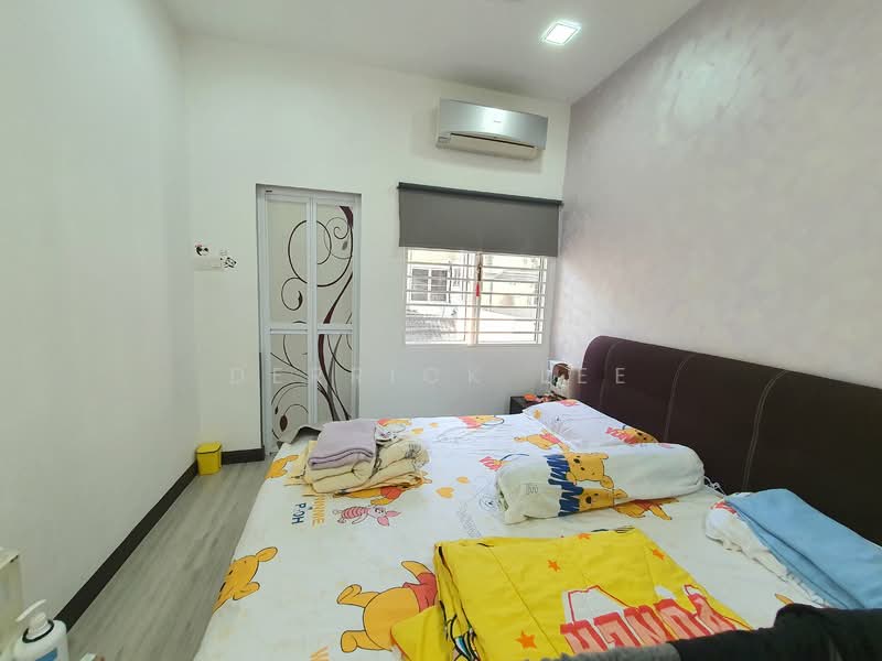 Rumah Teres 2 Tingkat untuk Dijual di Usj 1 (Subang Jaya) - Derrick Lee - Bedroom - PropertyGuru.com.my