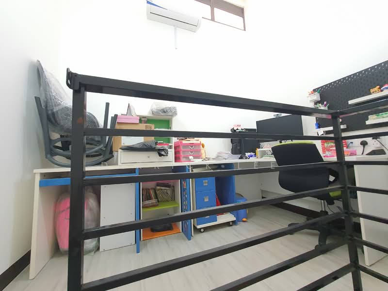 Rumah Teres 2 Tingkat untuk Dijual di Usj 1 (Subang Jaya) - Derrick Lee - Study - PropertyGuru.com.my