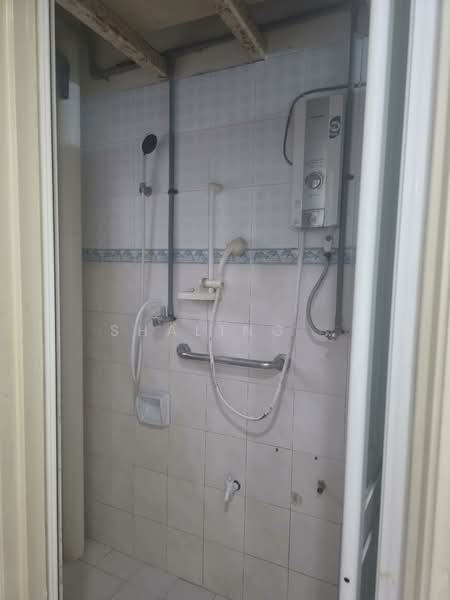 Pangsapuri untuk Dijual di Pangsapuri Adalia - Shaling . - PropertyGuru.com.my