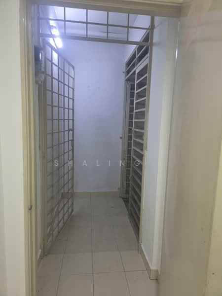 Pangsapuri untuk Dijual di Pangsapuri Adalia - Shaling . - PropertyGuru.com.my