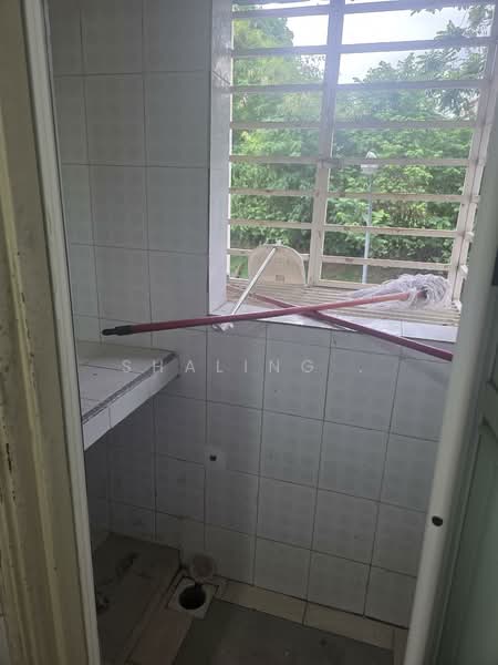 Pangsapuri untuk Dijual di Pangsapuri Adalia - Shaling . - PropertyGuru.com.my