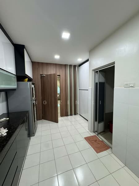 2-storey Terraced House for Sale in Indahpura Diamond (Kulai) - NG ZEN XI - Kitchen - PropertyGuru.com.my