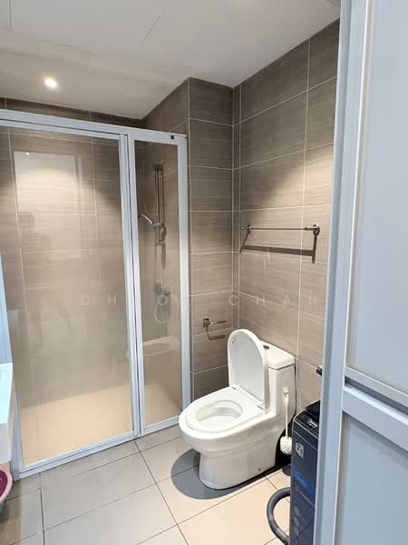 Servis Apartment untuk Dijual di 28 Boulevard - Chloe Chan - Bathroom - PropertyGuru.com.my