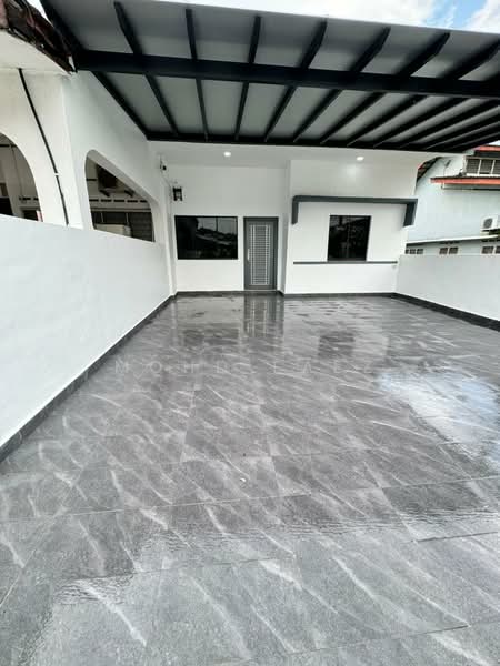 Rumah Teres 1 Tingkat untuk Dijual di Taman Perling (Perling) - Mohd Faez - Exterior - PropertyGuru.com.my