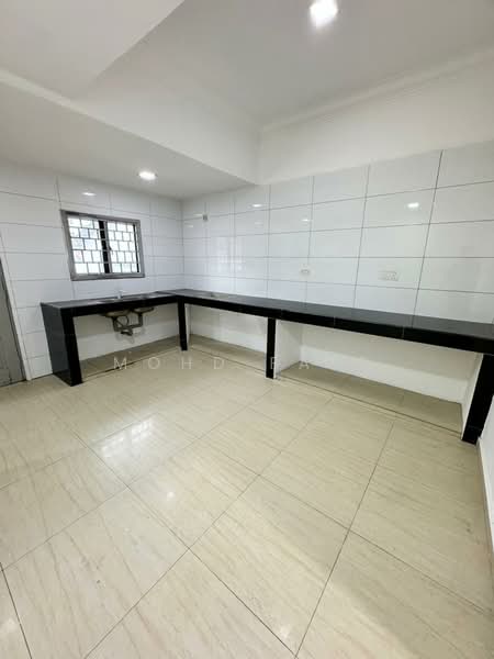 Rumah Teres 1 Tingkat untuk Dijual di Taman Perling (Perling) - Mohd Faez - Kitchen - PropertyGuru.com.my