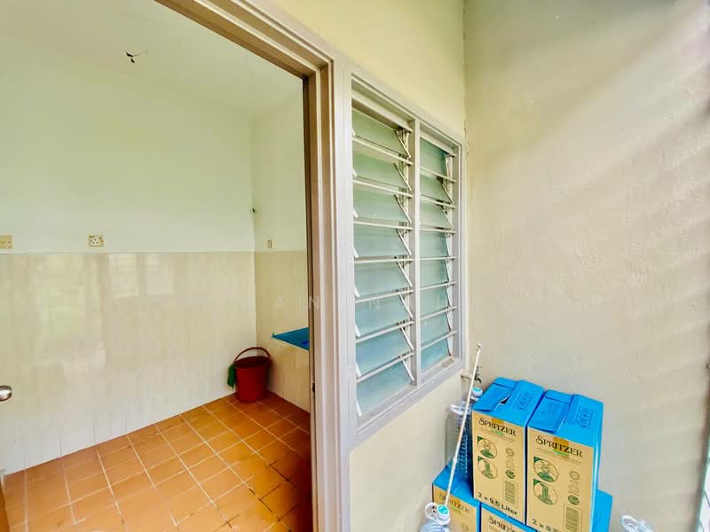 2-storey Terraced House for Sale in Taman Lestari Putra (Seri Kembangan) - Ilman Nahri - Interior - PropertyGuru.com.my