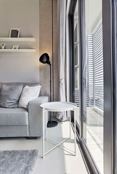 Servis Apartment untuk Disewa di Ativo Suites @ Damansara Avenue - Alex Low - Living Room - PropertyGuru.com.my