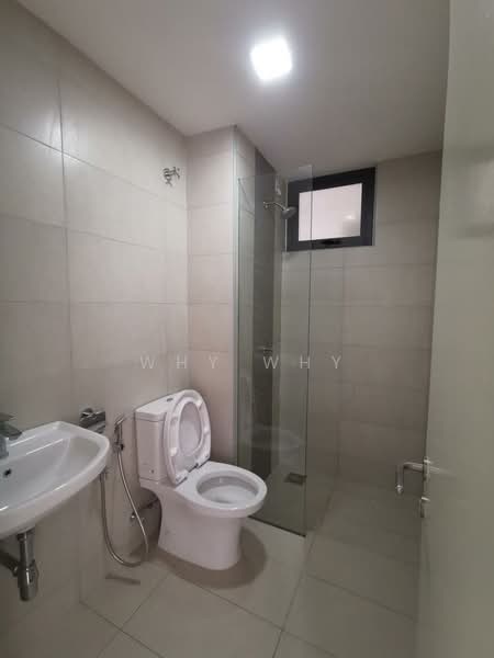 Servis Apartment untuk Dijual di Sfera Residency - Why Why - Bathroom - PropertyGuru.com.my