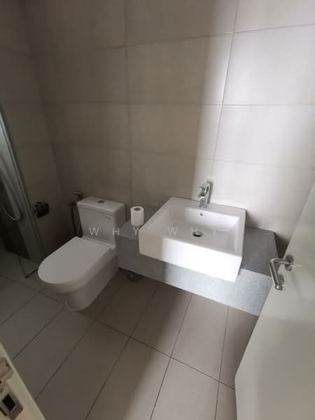 Servis Apartment untuk Dijual di Sfera Residency - Why Why - Bathroom - PropertyGuru.com.my